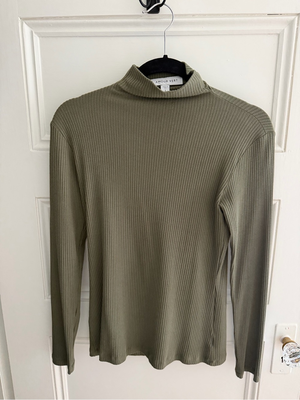 Amour Vert Olive Ribbed Crewneck Knit